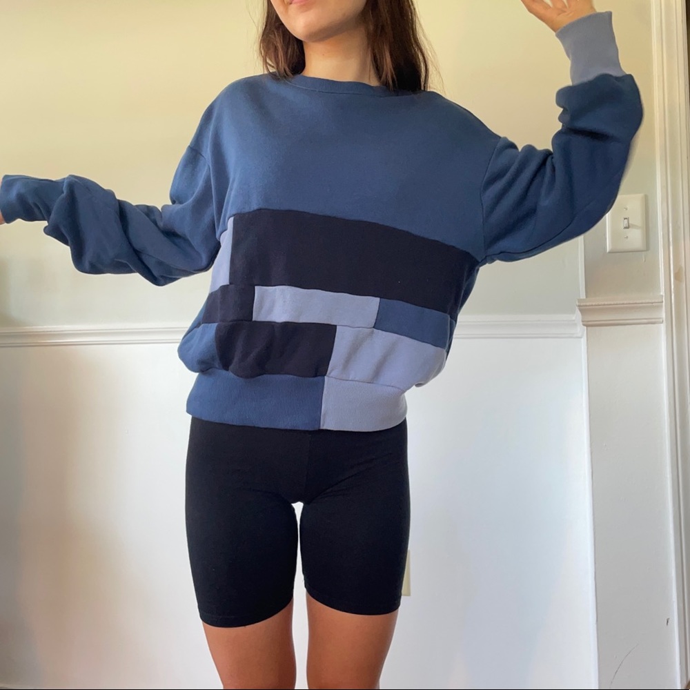Blue patchwork sweatshirt